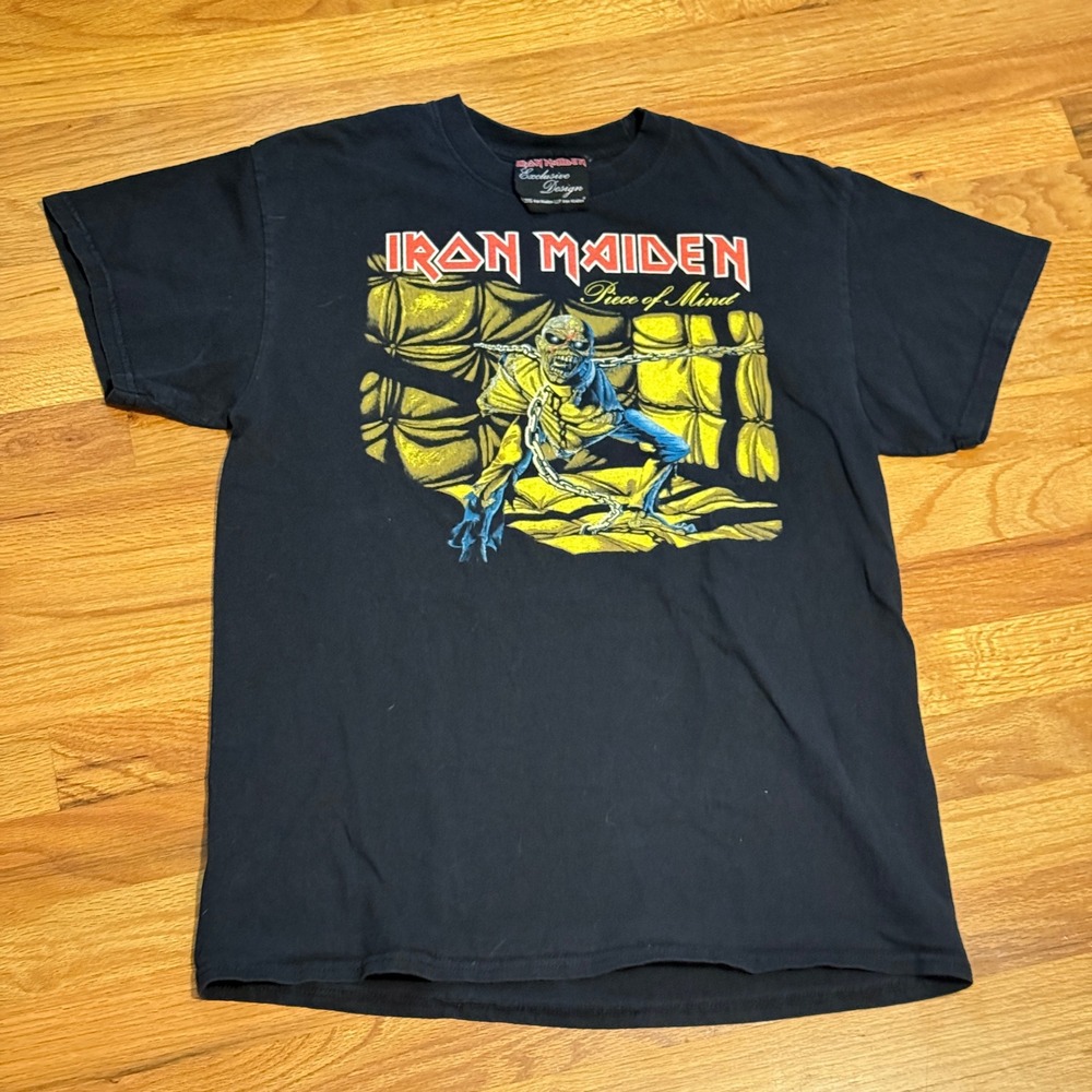 Iron Maiden Piece of Mind 2015 Exclusive Design Black Graphic T-Shirt No Size